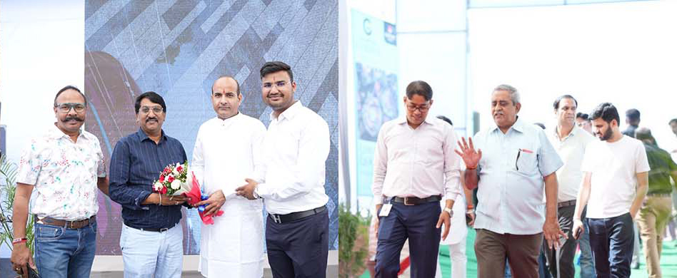 century garden collarge2